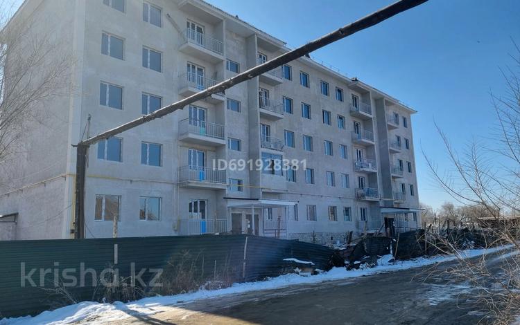 1-комнатная квартира, 35 м², 3/5 этаж, кабанбай батыра 186 за 10.2 млн 〒 в Талдыкоргане — фото 3