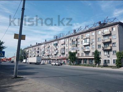 Свободное назначение, офисы, магазины и бутики, склады, общепит, салоны красоты, фитнес и спорт, медцентры и аптеки, образование, развлечения, конференц-залы, кабинеты и рабочие места, студии · 975 м² за 2 млн ₸ в Семее