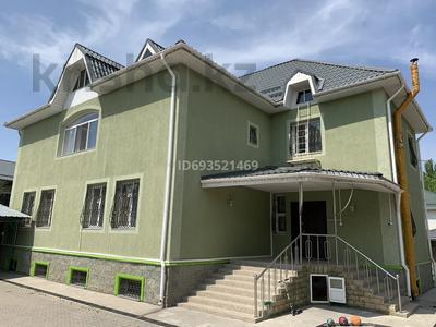 Отдельный дом • 7 комнат • 584 м² • 13 сот., мкр Таугуль-3 за 290 млн 〒 в Алматы, Ауэзовский р-н