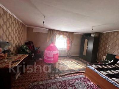 Отдельный дом · 4 комнаты · 100 м² · 6 сот., Бобровка 168 — Магазин &quot;Калинка&quot; за 5.5 млн 〒 в Семее