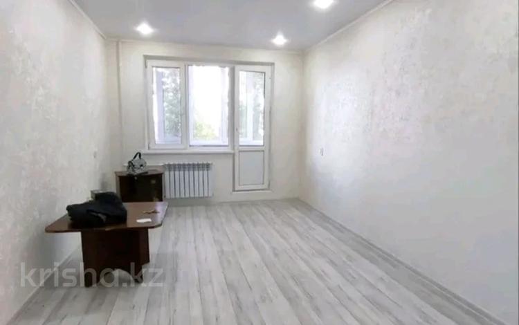 1-бөлмелі пәтер · 31 м² · 4/5 қабат, Кердери 121 — школа #7, бағасы: 10.5 млн ₸ в Уральске — фото 2