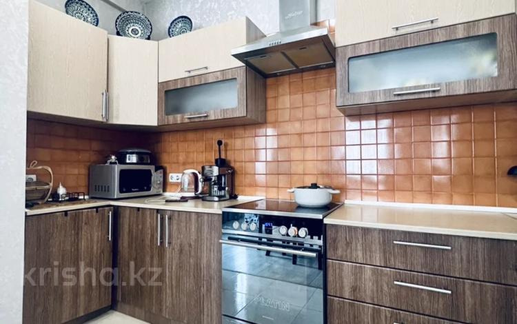 2-комнатная квартира · 85 м² · 3/9 этаж, Пермитина 7 за 51 млн ₸ в Усть-Каменогорске — фото 2