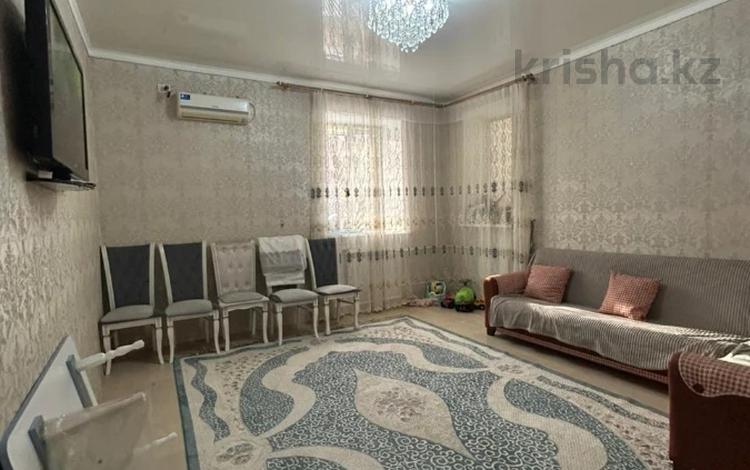 3-комнатная квартира · 62.1 м² · 1/2 этаж, Севастопольская за 12 млн ₸ в Актобе — фото 2