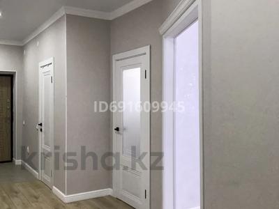 3-комнатная квартира, 105 м², 3/6 этаж, мкр. Алтын орда 21 г за 34 млн 〒 в Актобе, мкр. Алтын орда