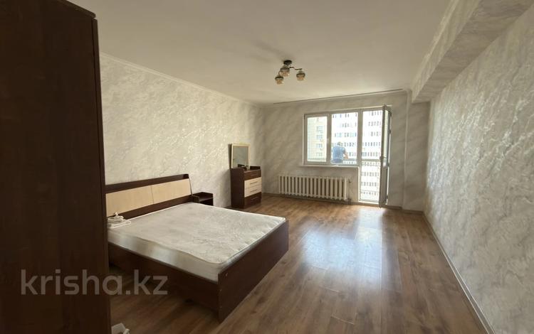 2-бөлмелі пәтер · 87 м² · 7/15 қабат, Толе би 273а, бағасы: 45 млн ₸ в Алматы, Алмалинский р-н — фото 2