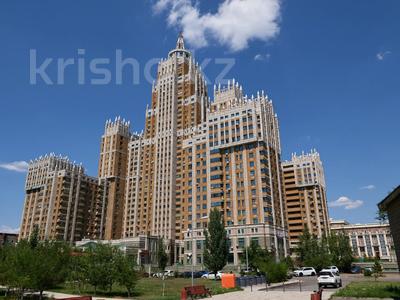 3-комнатная квартира, 102 м², 7/14 этаж, Кабанбай батыра за 43 млн 〒 в Астане, Есильский р-н