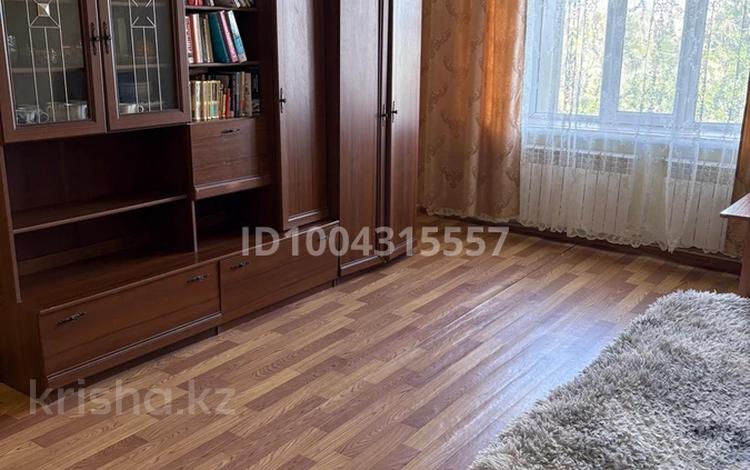 3-комнатная квартира · 75 м² · 3/3 этаж, Агыбай батыра 3 за 12 млн 〒 в Приозёрске — фото 2