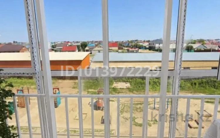 2-бөлмелі пәтер · 60.2 м² · 3/9 қабат, Зачаганск пгт ш/а., Бирлик 17 — Алтындар супермаркет, бағасы: 22 млн ₸ в Уральске, мкр. Зачаганск пгт — фото 2