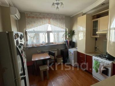 2-комнатная квартира · 59.7 м² · 9/9 этаж, мкр Аксай-4 за 33.5 млн ₸ в Алматы, Ауэзовский р-н