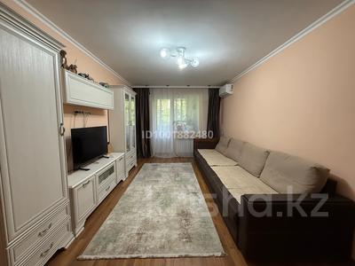 3-комнатная квартира · 60 м² · 3/3 этаж, мкр Алтай-1 17 за 36 млн 〒 в Алматы, Турксибский р-н
