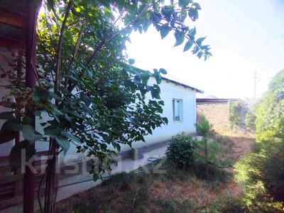 Отдельный дом · 3 комнаты · 73 м² · 6 сот., ул Капал за 21 млн 〒 в Таразе