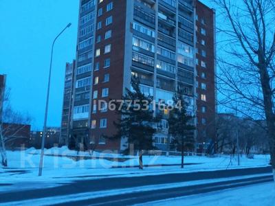 2-комнатная квартира, 48 м², 9/12 этаж, 4-й мик 3 дом — Напротив визита за 3.5 млн 〒 в Степногорске