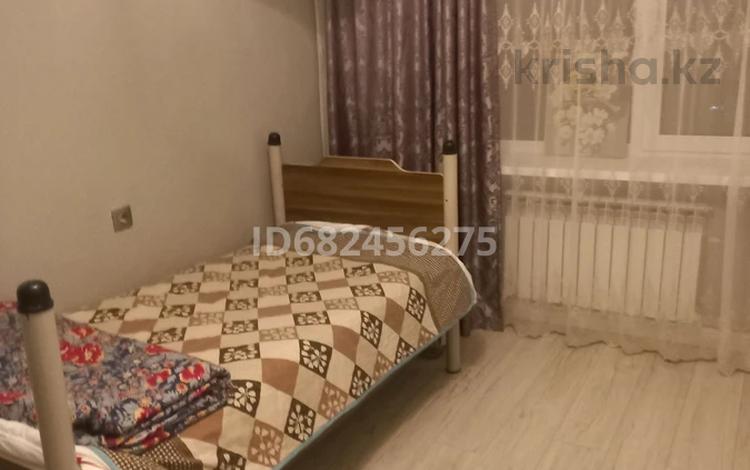 4 комнаты · 110 м² · 5/5 этаж, Пр.Азаттык 71 за 70 000 ₸ в Атырау — фото 2