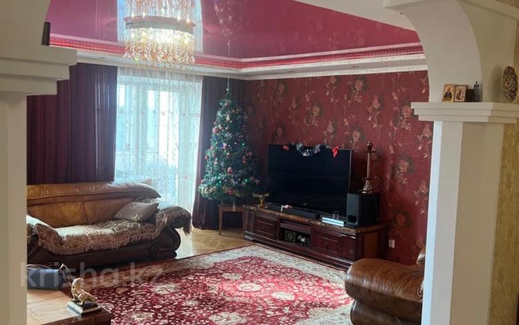 4-комнатная квартира · 122.8 м² · 5/9 этаж, Первомайская 37 за 42 млн ₸ в Семее — фото 2