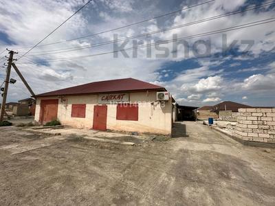 Отдельный дом · 6 комнат · 940 м² · 1 сот., Қыдырша ата 2 г — Жолдың қасында за 32 млн ₸ в Жанаозен