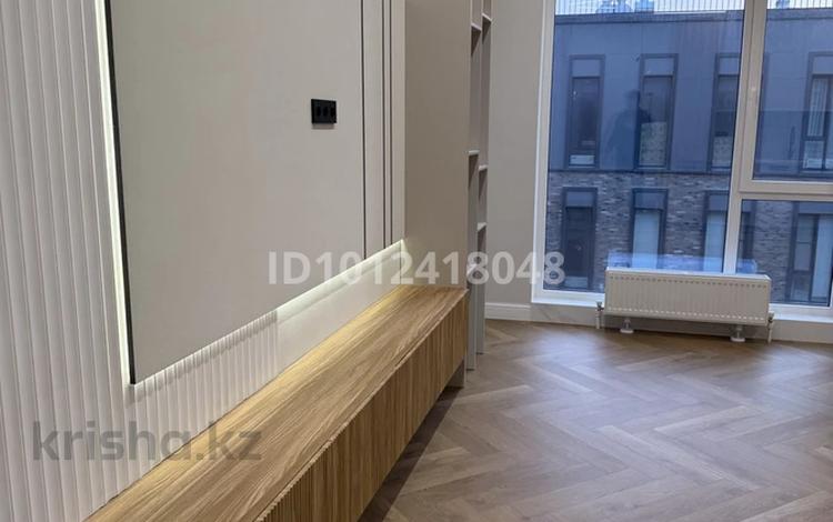 2-комнатная квартира · 90 м² · 4/4 этаж, мкр Ак Шагала, мкр. Ак Шагала 11 за 63 млн 〒 в Атырау — фото 2