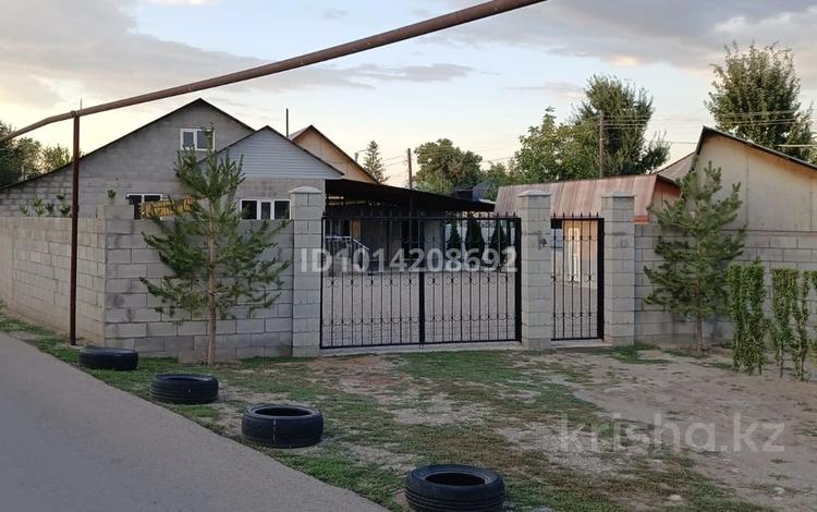 Отдельный дом · 6 комнат · 160 м² · 7 сот., Центральная 48 за 35 млн ₸ в Байтереке (Новоалексеевке) — фото 2