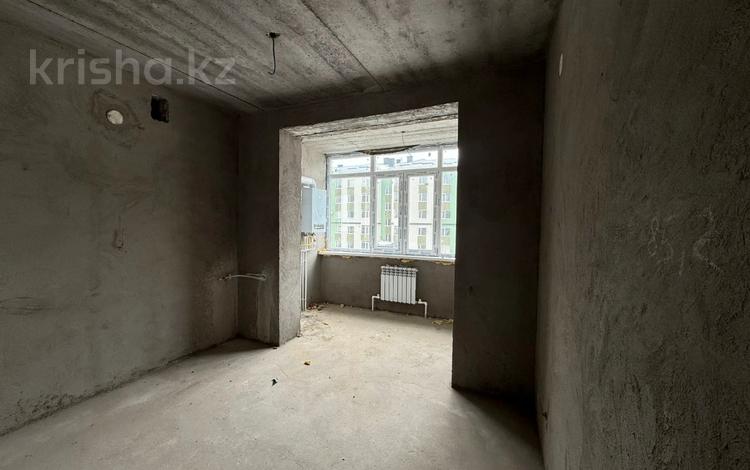 1-бөлмелі пәтер · 40 м² · 2/5 қабат, мкр. Алтын орда, микрорайон Батыс-2, бағасы: 13.5 млн ₸ в Актобе — фото 2