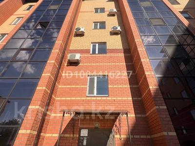 2-комнатная квартира · 59.2 м² · 4/5 этаж, Сакена Сейфуллина 10 за 33 млн 〒 в Караганде, Казыбек би р-н