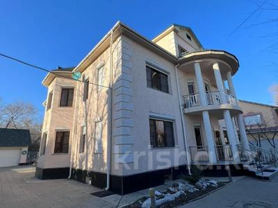 Жеке үй · 7 бөлме · 550 м² · 10 сот., Мкр Каспий 4, бағасы: 1.8 млн 〒 в Атырау