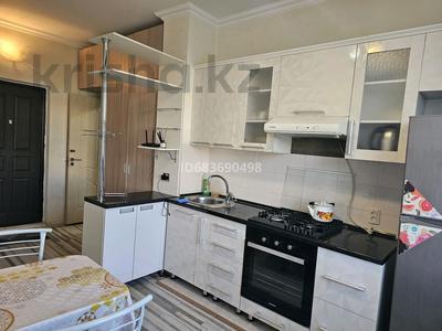 1-комнатная квартира · 45 м² · 7/9 этаж, мкр Аксай-3 26А — Момышулы маргулана за 10 000 ₸ в Алматы, Ауэзовский р-н
