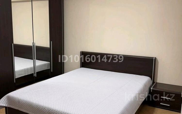 3-комнатная квартира · 90 м² · 5/5 этаж, мкр Астана 24 — 12 мкр за 220 000 ₸ в Таразе — фото 2