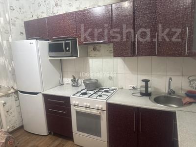 2-комнатная квартира · 52 м² · 5/10 этаж, Глинки 18А за 10 000 ₸ в Семее