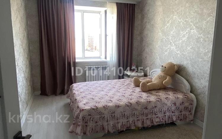 2-бөлмелі пәтер · 69.7 м² · 6/6 қабат, Алтын орда ш/а. 3 г, бағасы: 25.5 млн ₸ в Актобе, мкр. Алтын орда — фото 5