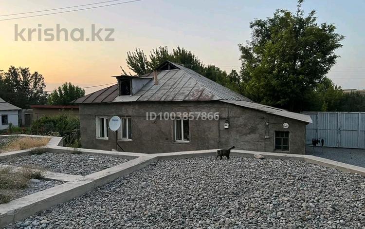 Отдельный дом · 6 комнат · 100 м² · 17 сот., Молодежная, Айбын 19 — С. Акбай за 20 млн 〒 в Карасу — фото 2