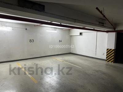 Паркинг · Курмангазы 145 — Драмтеатр имени М.Ауэзова, бағасы: 50 000 ₸ в Алматы, Алмалинский р-н