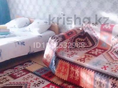 1-бөлмелі пәтер · 33 м² · 3/5 қабат, Космическая 12, бағасы: 9 000 ₸ в Усть-Каменогорске, Ульбинский
