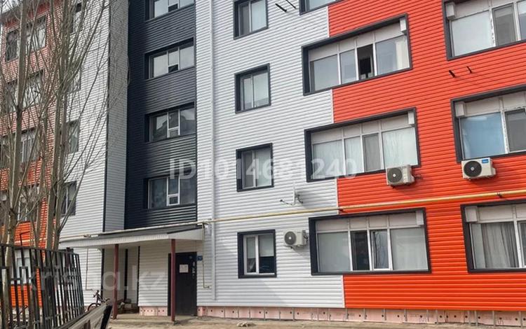 1-комнатная квартира · 40 м² · 3/5 этаж, мкр. Алтын орда, Мкрн Батыс-2 17а за 20 млн ₸ в Актобе — фото 2