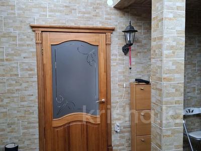 Отдельный дом · 7 комнат · 350 м² · 10 сот., Белорусская 3 — Гоголя за 1.1 млн 〒 в Караганде, Казыбек би р-н