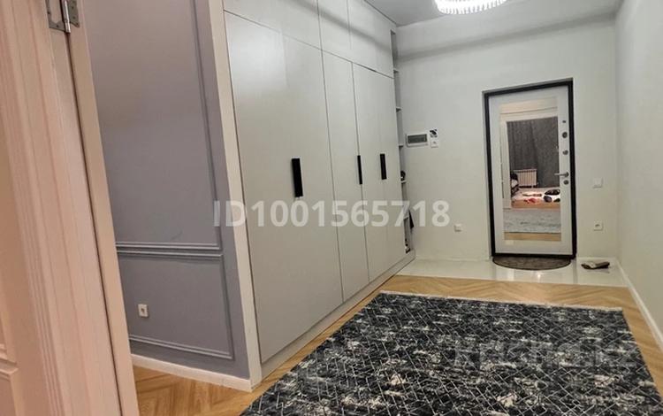 3-бөлмелі пәтер · 83.3 м² · 1/3 қабат, мкр Курамыс, Акселеу Сейдимбека 110/4, бағасы: 72 млн ₸ в Алматы, Наурызбайский р-н — фото 2