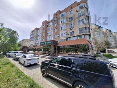 2-комнатная квартира · 65 м² · 4/6 этаж, Владимирского 2в за 230 000 〒 в Атырау, мкр Авангард-4