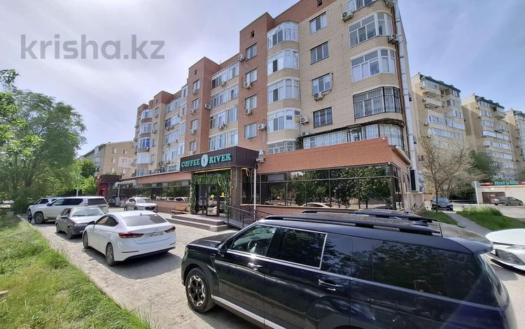 2-бөлмелі пәтер · 65 м² · 4/6 қабат, Владимирского 2в, бағасы: 230 000 ₸ в Атырау, мкр Авангард-4 — фото 2