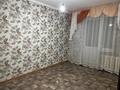 3-бөлмелі пәтер, 70 м², 2/5 қабат ай сайын, Первомайская 32а — 14 микрорайон, бағасы: 135 000 〒 в Семее — фото 6