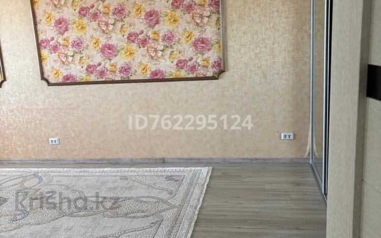 2-комнатная квартира · 68 м² · 5/10 этаж, мкр Болашак 129к к1 за 25 млн 〒 в Актобе — фото 2