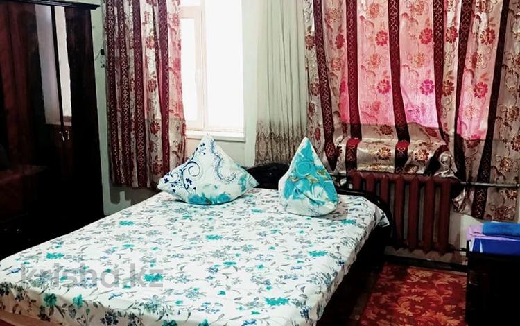 1-комнатная квартира · 35 м² · 2/4 этаж, 4-й микрорайон — 87478506399 за 8 990 ₸ в Жанаозен — фото 7