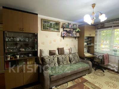 3-комнатная квартира, 59 м², 1/5 этаж, Жамбыла 296 за 17.9 млн 〒 в Петропавловске