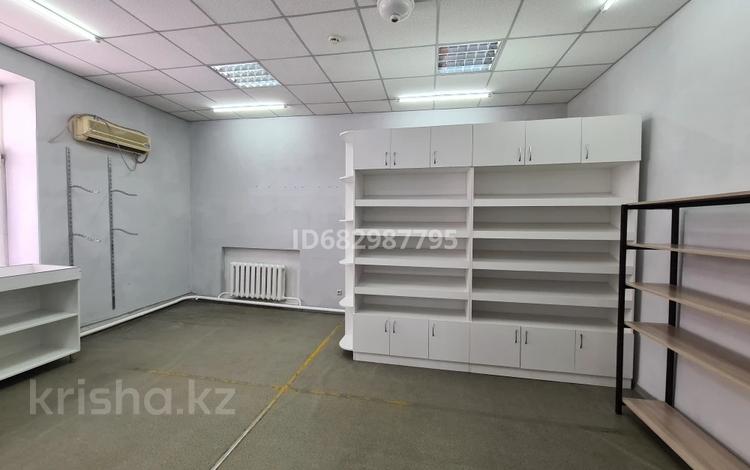 Магазины и бутики • 30 м² за 120 000 〒 в Павлодаре — фото 2