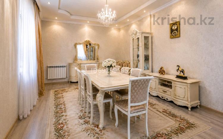 4-комнатная квартира · 137 м² · 3/5 этаж, Маяковского — Абая за 25 000 ₸ в Таразе — фото 61