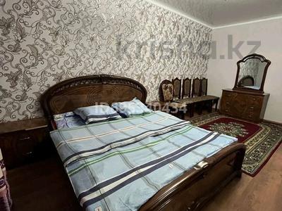 Аренда квартир в Туркестанской обл.: 3-комнатная квартира · 100 м² · помесячно, Исмайлов 6 за 160 000 〒 3-комнатная квартира · 100 м² · помесячно, Исмайлов 6 за 160 000 〒 в Туркестане