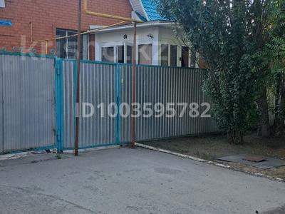 Отдельный дом · 6 комнат · 264.9 м² · 10 сот., Нарен Имашева 30/А за 47 млн ₸ в Актобе, жилой массив Заречный-2