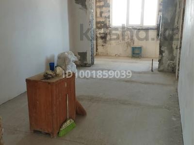 Продажа квартир в Мангистауской обл.: 3-комнатная квартира · 65 м² · 5/5 этаж, 15-й мкр 37 за 18 млн 〒 3-комнатная квартира · 65 м² · 5/5 этаж, 15-й мкр 37 за 18 млн 〒 в Актау