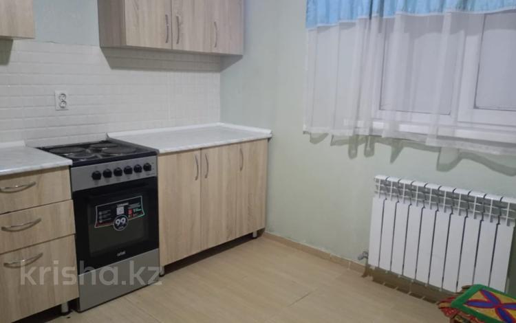 1-комнатная квартира · 36 м² · 1/12 этаж, мкр Акбулак, 1-я улица за 22 млн ₸ в Алматы, Алатауский р-н — фото 8