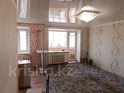 3-комнатная квартира, 57 м², 2/5 этаж, 1 микрорайон 2 за 6.9 млн 〒 в Лисаковске