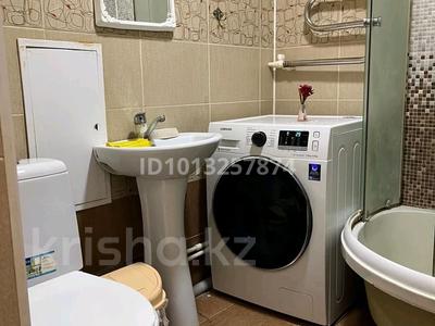 2-комнатная квартира · 40 м² · 2/5 этаж, Старый город, Шернияз 53 — Пушкин парк за 10.8 млн ₸ в Актобе