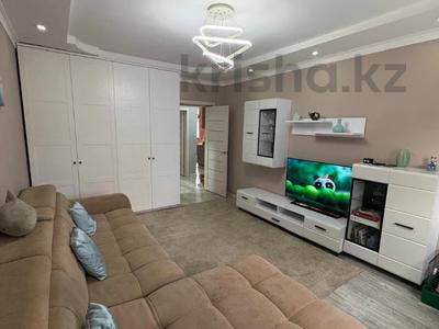 2-комнатная квартира · 61 м² · 2/6 этаж, мкр Аксай-4 — Жубанова за 41 млн ₸ в Алматы, Ауэзовский р-н