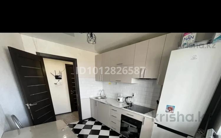 3-бөлмелі пәтер · 76.2 м² · 7/13 қабат, 7-й микрорайон, 7 мкр, бағасы: 31.5 млн ₸ в Костанае — фото 2